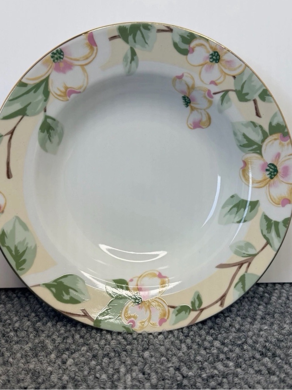 Fairfield Fine China DOGWOOD Rimmed Soup Bowls 8" Floral Gold Trim Set of 4